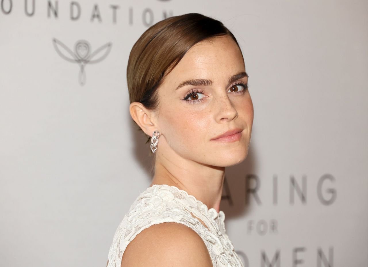 9LQitUtV Stare into Emma's face for a screaming emmagasm - Emma Watson 19.jpg